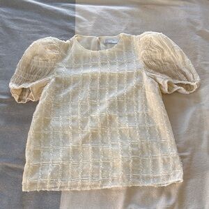 NWOT English Factory Sample Ivory Textured Puff Sleeve Blouse
